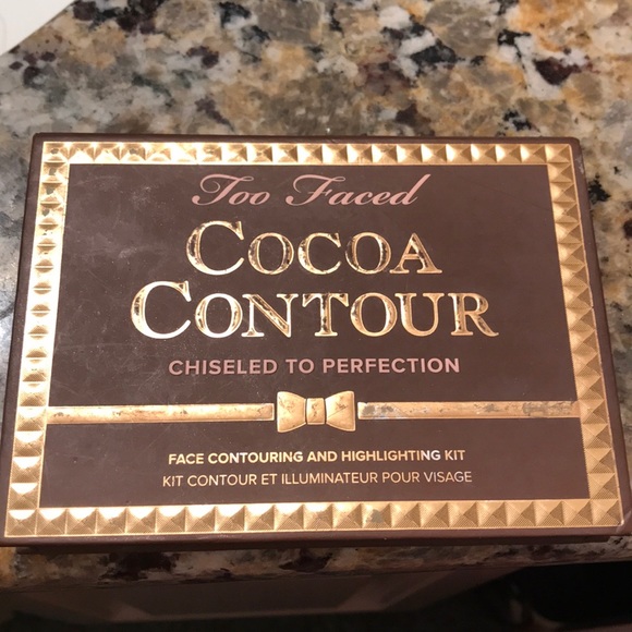 Too Faced Cocoa Contour - Picture 1 of 3